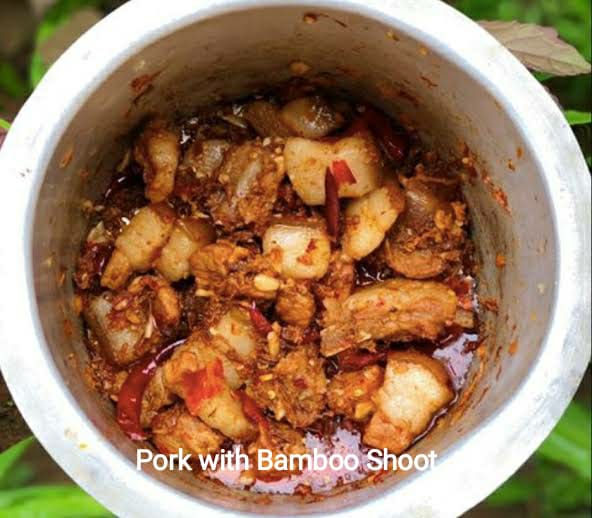 Pork with bamboo shoot