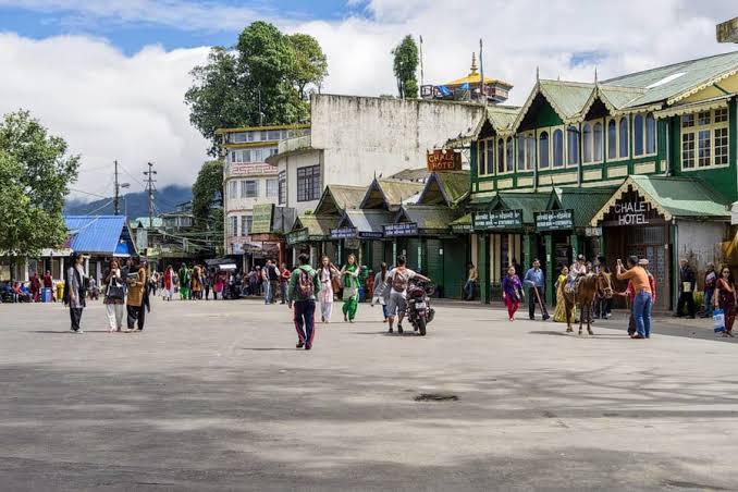 Chowrasta mall Darjeeling