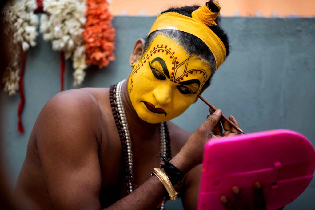 Bhoota Kola-Bhootha Aradhane-fiery folk art of coastal Karnataka face painting