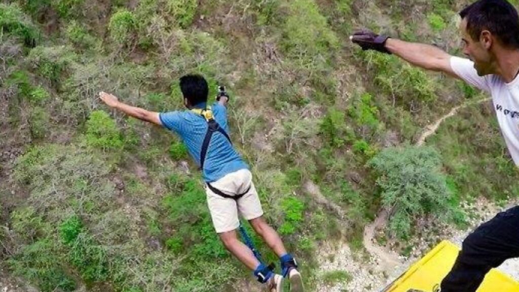 Best places for bungee jumping in jagadalpur