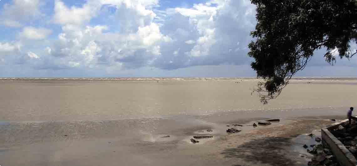 Chandipur Beach is one of the among Unique Places to Visit in India, beach appear and disappear to 5 km in high and low tides, in balasore, odisha