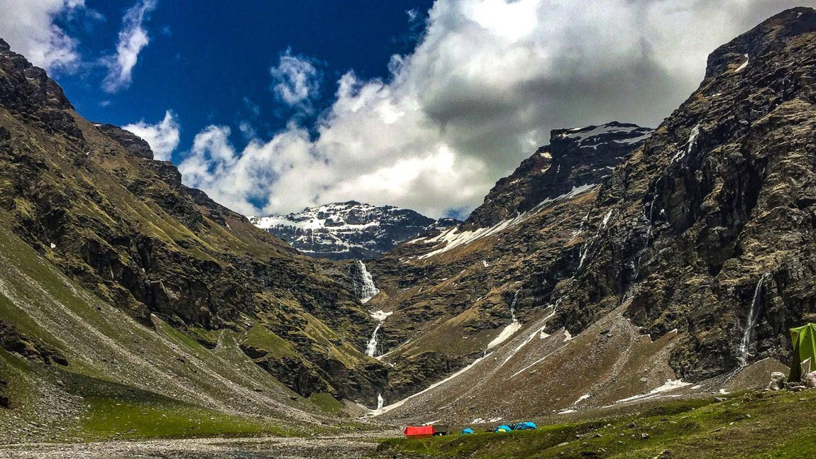 Place covered with high mountains, Waterfall, Rupin pass trek, Uttarakhand 