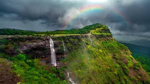 Madhe Ghat Waterfall, Raigarh, Maharastra (67 Kms from Pune)
