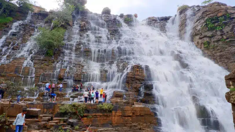 Tirathgarh Waterfall, Tirathgarh Natural Park
Tirathgarh Waterfall is one of the most famous waterfalls near Raipur. 