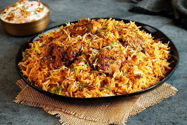 Image from chicken biriyani with curd from Royal treat family restaurant. 