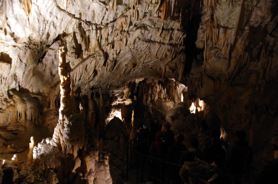 khangkhui caves