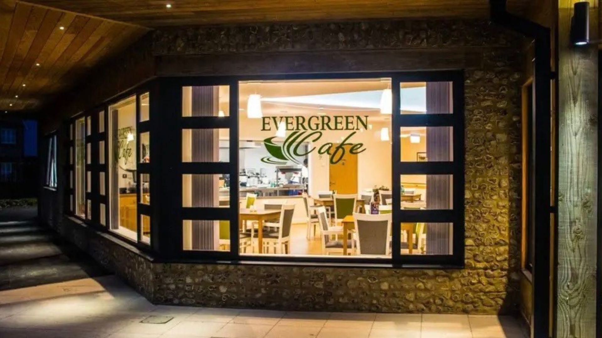 The Evergreen Café, Kasol
