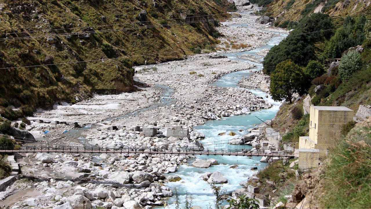 "Scenic view of Mana Village"