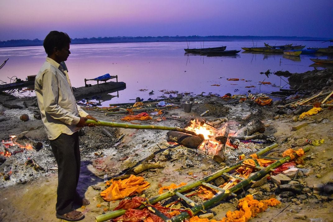 The Doms—The Eternal Guardians.
Photo Detail
Date Taken: 10.2021
Date Uploaded: 11.2021
Photo Location: Varanasi, India
Camera: NIKON D5600
Copyright:© Shubhodeep Roy