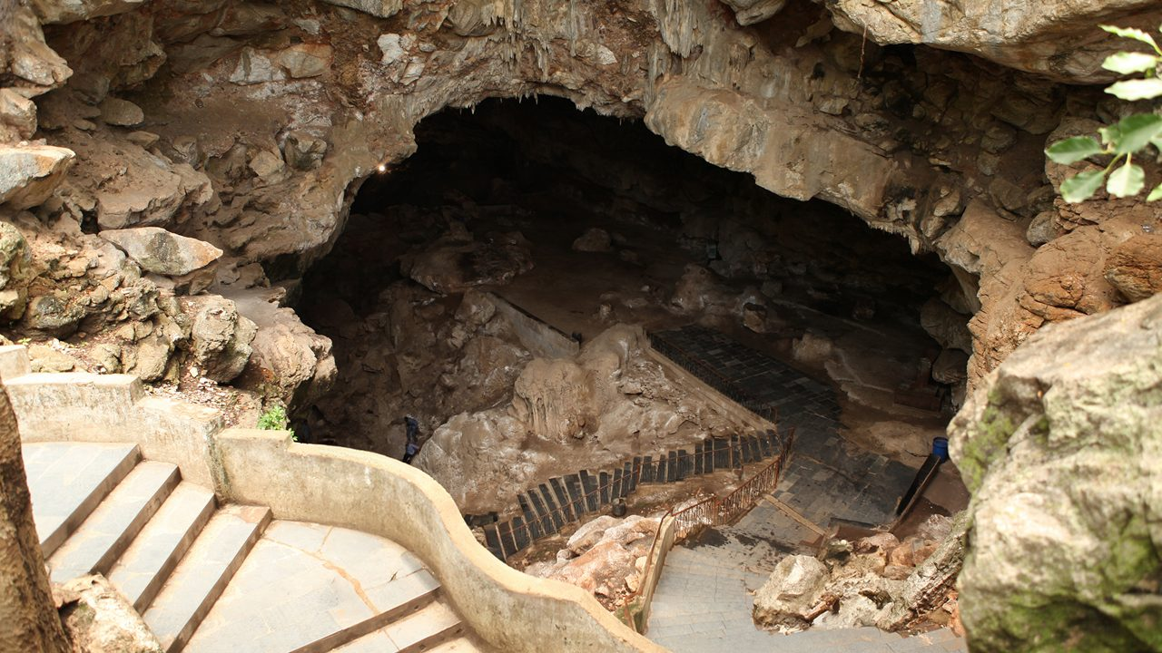 Borra Caves (Andhra Pradesh)