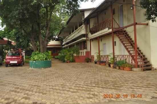 raj kiran hotel